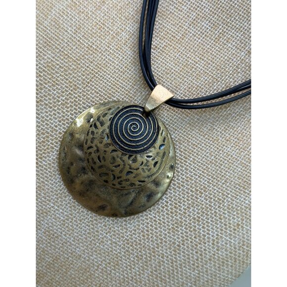 Vintage-Inspired Brass Pendant Necklace & Earrings Set With Black Spiral Design - Picture 7 of 12